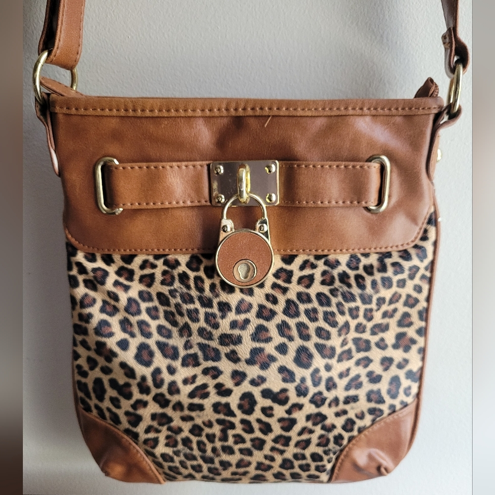 Leopard Print Crossbody Bag